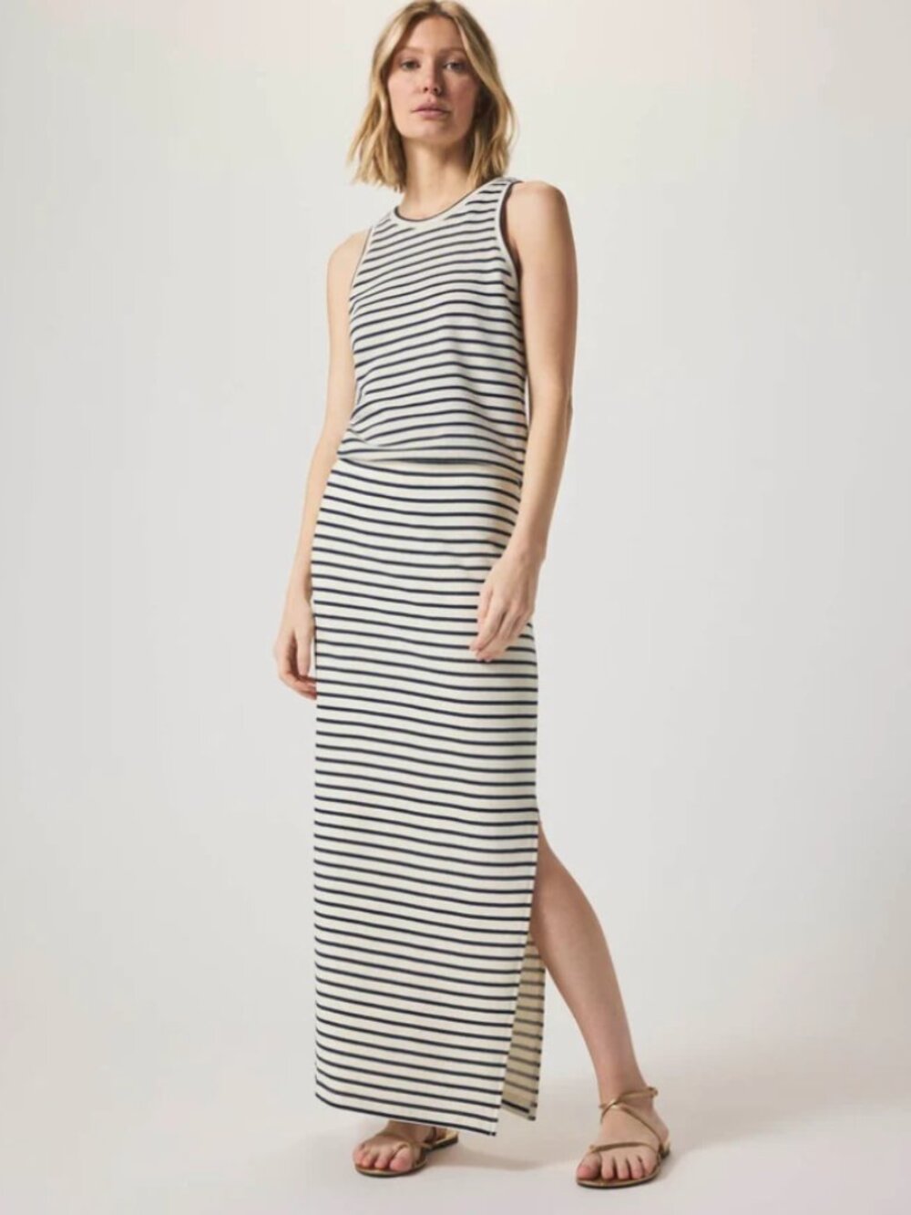 Splendid navy stripe pull on maxi skirt size XS classic preppy nautical